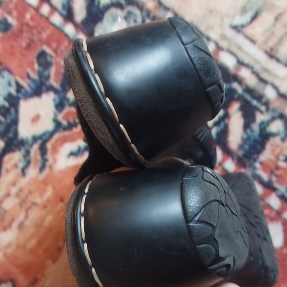 Bear Traps size 11 taupe leather clogs euc - Picture 6 of 9